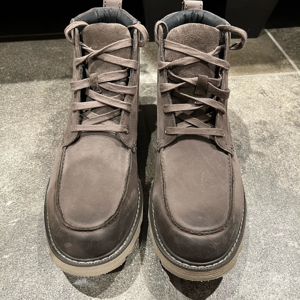Sorel - Picture 2 of 9